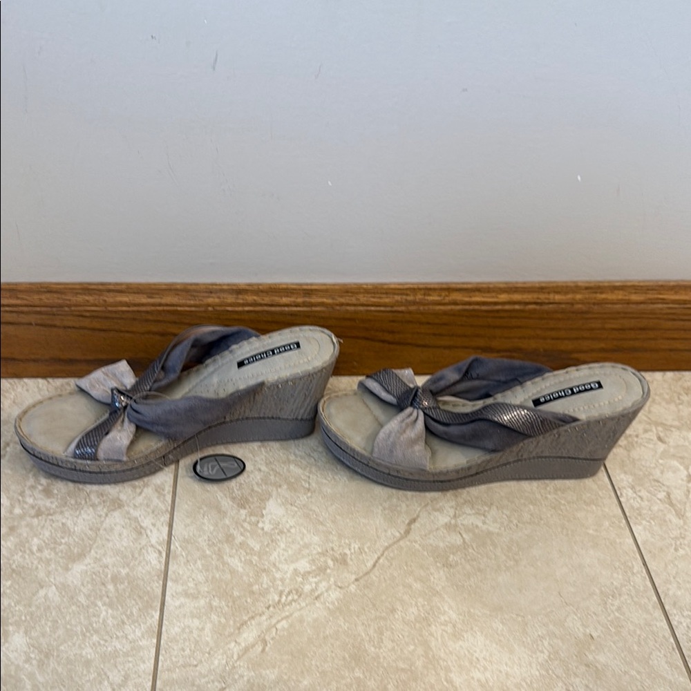 Gray Wedge Sandals - Picture 3 of 6